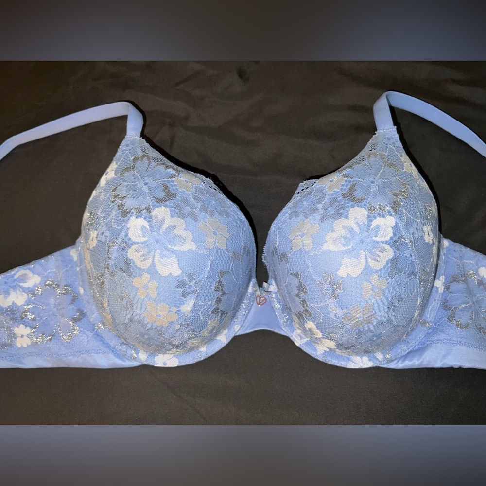 BODY BY VICTORIA
Lace Push-Up Perfect Shape Bra